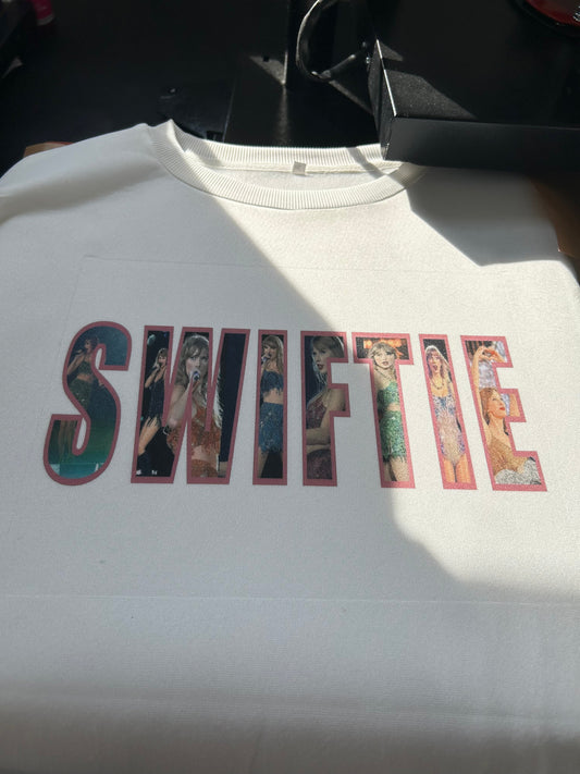 SWIFTIE Sweatshirt